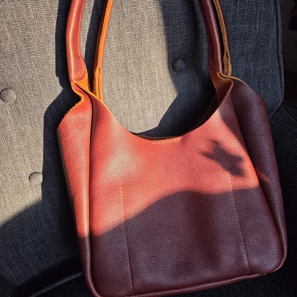 NWT Portland Leather Purse - Picture 4 of 5